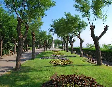 Primorskiy Park شقة فندقية